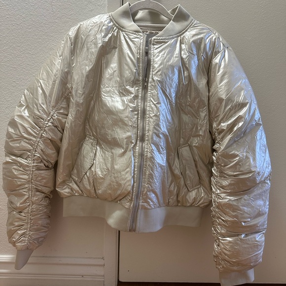NWOT Fashion nova puffer jacket - Picture 3 of 7